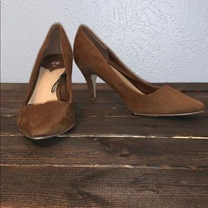Brown Suede Kitten Heels